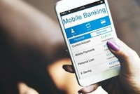 Sự thiếu vắng hành lang pháp lý về chia sẻ dữ liệu khiến các ngân hàng đứng trước rủi ro pháp lý.