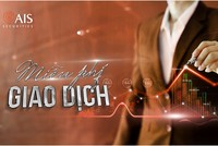 Trước sức ép gắt gao của các nền tảng mới xuất hiện, những ông lớn trên thị trường chứng khoán Mỹ đã đồng loạt tuyên bố cắt giảm phí giao dịch chứng khoán trực tuyến từ 10/2019. Tuy nhiên, thực tế trong quá khứ, ý tưởng loại bỏ phí giao dịch chứng khoán đã được nhen nhóm từ năm 1990, thời điểm mà giao dịch trực tuyến bắt đầu được phổ cập tại đây.