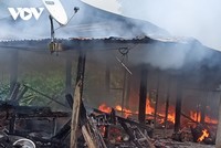 Cháy lớn tại nhà dân ở huyện miền núi Nam Trà My, Quảng Nam