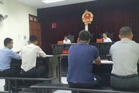 Quy trình khởi kiện đòi nợ của các ngân hàng vẫn rất rườm rà.