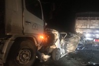 Hiện trường vụ tai nạn liên hoàn.