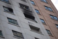 Cháy tại khu chung cư CT1 Xa La, Hà Đông, Hà Nội. (Ảnh: PV/Vietnam+).