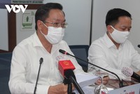 Ông Nguyễn Tấn Bỉnh, Giám đốc Sở Y tế TPHCM nói trách nhiệm quản lý thuộc về Vietnam Airlines.