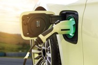 Các doanh nghiệp không cần xây quá nhiều quy trình hoạt động, mà nên xây dựng văn hoá để “doanh nghiệp cứ thế mà chạy” .