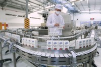 Vinamilk hiện có hơn 220 loại sản phẩm, đáp ứng mọi nhu cầu về dinh dưỡng của người tiêu dùng.