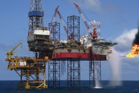 Giới đầu tư kỳ vọng nhóm cổ phiếu dầu khí sẽ hưởng lợi từ đà hồi phục của giá dầu.