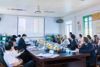 Nhiều cuộc của các chuyên gia UNDP và cơ quan quản lý để đưa ra các khuyến nghị chính sách phát triển vật liệu xây không nung.