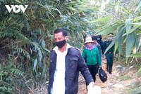 Nhóm người nhập cảnh trái phép bị phát hiện.