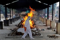 Hơn 2,5 triệu người trên thế giới tử vong vì Covid-19. (Ảnh minh họa: Reuters).