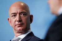 Tỷ phú Amazon Jeff Bezos, người giàu nhất thế giới (Ảnh: EPA).