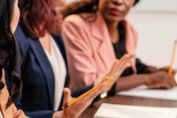 Doanh nhân nữ vượt qua nghịch cảnh