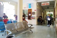 Người dân đến khám, chữa bệnh tại BV Giao thông - Vận tải Hải Phòng chủ yếu là khám bệnh theo bảo hiểm y tế, khám bệnh thuyền viên, lái xe.