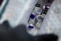 Mặc dù triển khai mạnh việc tiêm chủng và lên kế hoạch nới lỏng hạn chế, tuy nhiên Hungary đang phải đối mặt với tình trạng lây nhiễm hàng ngày cao nhất kể từ đầu năm tới nay (Ảnh minh họa, nguồn: bloomberg.ca).