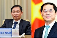 Thứ trưởng Ngoại giao Lê Hoài Trung (trái) và Thứ trưởng Thường trực Bộ Ngoại giao Bùi Thanh Sơn (phải).