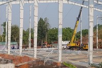 Hiện trường vụ tai nạn lao động thương tâm. (Ảnh: Đậu Tất Thành/TTXVN).