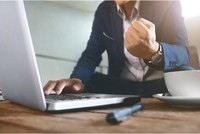 Giao dịch phái sinh gia tăng, AIS miễn phí giao dịch cho nhà đầu tư