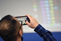 Mùa đại hội này là cơ hội để nhà đầu tư sàng lọc, tìm ra những công ty có chỉ số tốt. Ảnh: Dũng Minh.