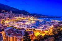 Bến du thuyền Hercules (Monaco) lung linh về đêm.