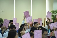 Cổ đông nhỏ “bên lề” đại hội