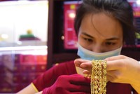 Chênh lệch giá và trong và ngoài nước đang rất lớn.