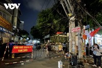 Hàng rào chắn ở hẻm 954 Quang Trung, phường 8, quận Gò Vấp được thiết lập để khoanh vùng dập dịch.