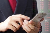 Hội đồng quản trị được ủy quyền gần như không giới hạn khi thực hiện phát hành riêng lẻ.