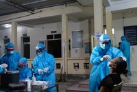 Kết quả xét nghiệm vào tối ngày 17/6, xác định thêm 2 ca mắc Covid-19 trên địa bàn Nghệ An.