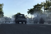 (Ảnh: Phun khử khuẩn Covid-19 tại Nghệ An).