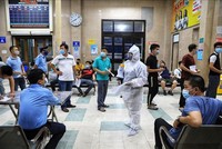 Hà Nội: Thêm 12 ca dương tính với Covid-19, trong đó có 2 trường hợp ở Thanh Nhàn chưa rõ nguồn nhiễm