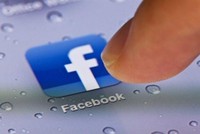 Tổng thống Mỹ bày tỏ hy vọng Facebook sẽ tăng cường các biện pháp nhằm ngăn chặn tin giả lây lan. (Nguồn: usnews.com).