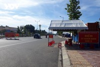 Chốt kiểm soát dịch Covid-19 trên đường Lê Duẩn, TP. Phan Thiết.