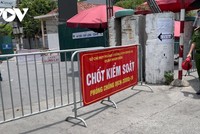 Phường Chương Dương, quận Hoàn Kiếm tiếp tục cách ly đến 0h ngày 28/8.