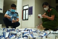 Thu số lượng lớn thuốc điều trị Covid-19 không đảm bảo chất lượng.