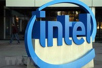 Biểu tượng Intel tại Santa Clara, bang California, Mỹ. (Ảnh: AFP/TTXVN).