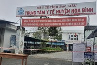 Tỉnh Bạc Liêu quyết định phong tỏa, thiết lập vùng cách ly y tế Trung tâm Y tế huyện Hòa Bình khi phát hiện nhiều trường hợp dương tính với Covid-19.