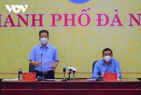 Ông Nguyễn Văn Quảng, Bí thư Thành ủy Đà Nẵng phát biểu tại cuộc họp chiều 13/9.