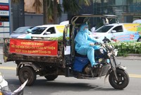 Những người âm thầm góp sức mong TP.HCM sớm bình thường trở lại