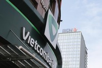 Nhiều cổ phiếu ngân hàng có diễn biến giảm giá trong 3 tháng qua. Ảnh: Dũng Minh.