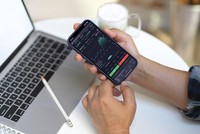 Đầu tư chứng khoán phái sinh không còn “khó nhằn” với 3 bí quyết vàng