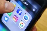 Đa số người dân Canada cho rằng Facebook khuếch tán ngôn từ kích động thù địch, lan truyền tin giả. (Ảnh: Getty Images).