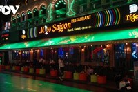 Quán bar ở vùng dịch cấp độ 1 được Sở Y tế TP.HCM đề xuất cho phép hoạt động lại.