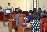 Quang cảnh buổi đấu giá. (Nguồn: baoyenbai).