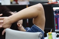 Khối lượng giao dịch trên sàn phái sinh gần đây quanh mức 100.000 hợp đồng/phiên, giảm mạnh so với bình quân 286.000 hợp đồng/phiên trong tháng 7/2021.