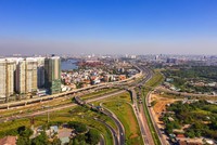 Khu Đông TP. HCM ngày càng thay da đổi thịt nhờ hệ thống hạ tầng kết nối và dịch vụ dân sinh phát triển tốt.