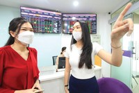 Nhiều người tham gia thị trường chứng khoán vì được bạn bè giới thiệu.