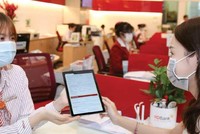 Ngân hàng chuyển đổi vận hành để phục vụ khách hàng tốt hơn