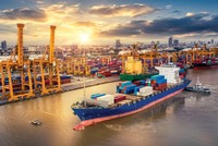 Xuất khẩu được dự báo sẽ tiếp tục là điểm sáng của kinh tế Việt Nam trong năm 2022.