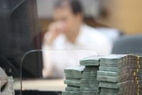 Trong giai đoạn dịch bệnh, khả năng trả nợ của khách hàng giảm đáng kể, khiến tỷ lệ nợ xấu tại nhiều ngân hàng tăng.