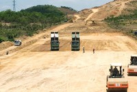 Các dự án hạ tầng giao thông là trọng tâm của đầu tư công.