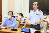 Ông Đặng Công Huấn, Phó tổng Thanh tra Chính phủ, chủ trì buổi công bố quyết định thanh tra tại TPHCM (Ảnh: V.M.).